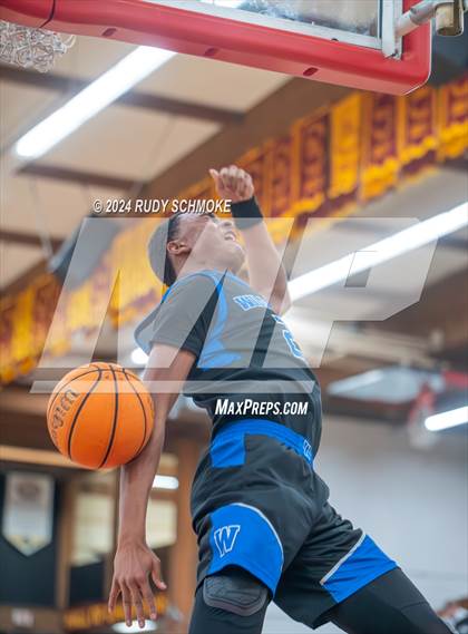 Thumbnail 3 in Windward vs St. Marry's(Torrey Pines Holiday Classic) photogallery.