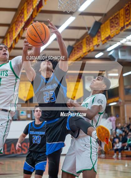 Thumbnail 3 in Windward vs St. Marry's(Torrey Pines Holiday Classic) photogallery.