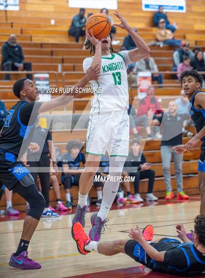 Thumbnail 3 in Windward vs St. Marry's(Torrey Pines Holiday Classic) photogallery.