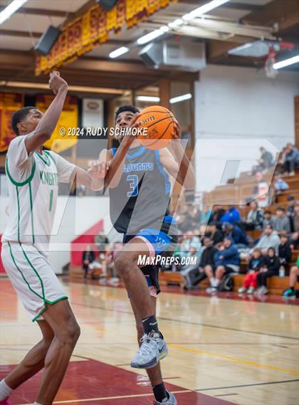 Thumbnail 3 in Windward vs St. Marry's(Torrey Pines Holiday Classic) photogallery.