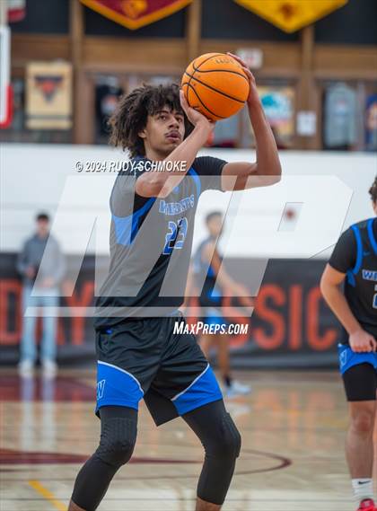 Thumbnail 3 in Windward vs St. Marry's(Torrey Pines Holiday Classic) photogallery.