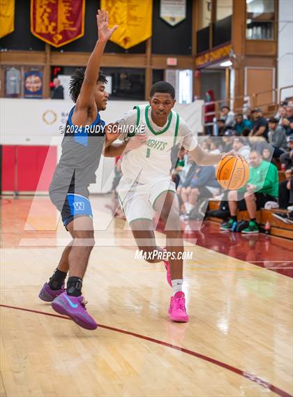 Thumbnail 3 in Windward vs St. Marry's(Torrey Pines Holiday Classic) photogallery.