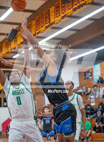 Thumbnail 2 in Windward vs St. Marry's(Torrey Pines Holiday Classic) photogallery.