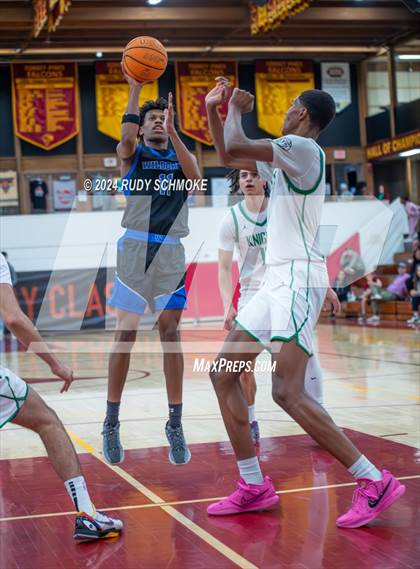 Thumbnail 1 in Windward vs St. Marry's(Torrey Pines Holiday Classic) photogallery.