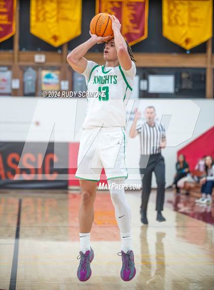 Thumbnail 3 in Windward vs St. Marry's(Torrey Pines Holiday Classic) photogallery.