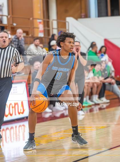 Thumbnail 2 in Windward vs St. Marry's(Torrey Pines Holiday Classic) photogallery.