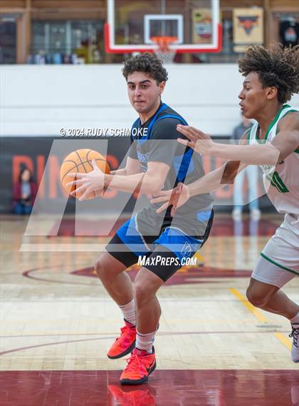 Thumbnail 3 in Windward vs St. Marry's(Torrey Pines Holiday Classic) photogallery.