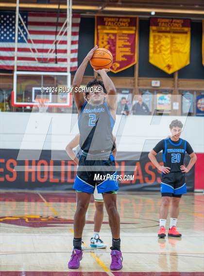 Thumbnail 2 in Windward vs St. Marry's(Torrey Pines Holiday Classic) photogallery.