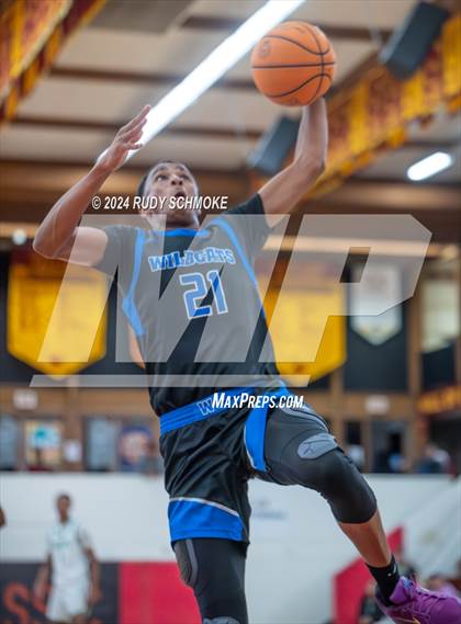 Thumbnail 1 in Windward vs St. Marry's(Torrey Pines Holiday Classic) photogallery.