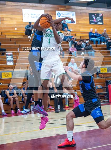 Thumbnail 2 in Windward vs St. Marry's(Torrey Pines Holiday Classic) photogallery.