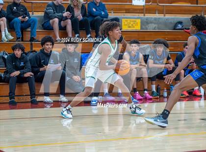 Thumbnail 3 in Windward vs St. Marry's(Torrey Pines Holiday Classic) photogallery.