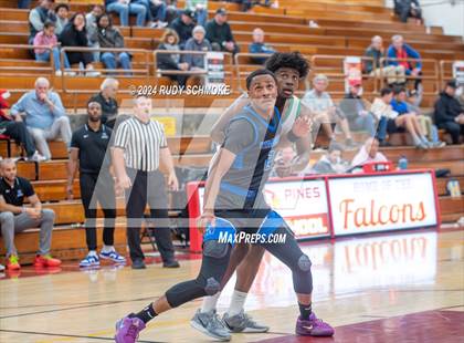 Thumbnail 3 in Windward vs St. Marry's(Torrey Pines Holiday Classic) photogallery.