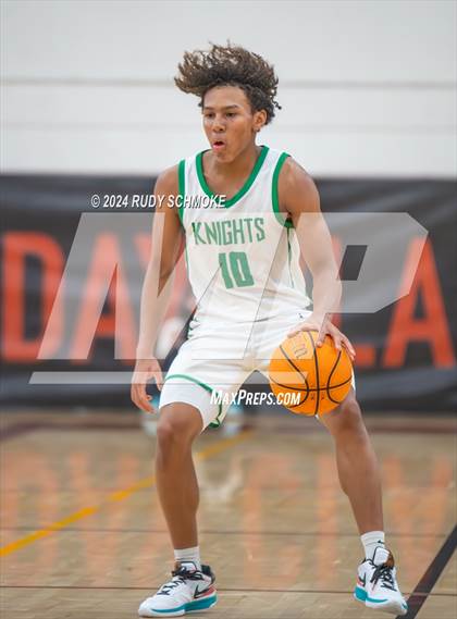 Thumbnail 2 in Windward vs St. Marry's(Torrey Pines Holiday Classic) photogallery.