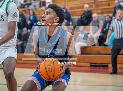 Thumbnail 2 in Windward vs St. Marry's(Torrey Pines Holiday Classic) photogallery.