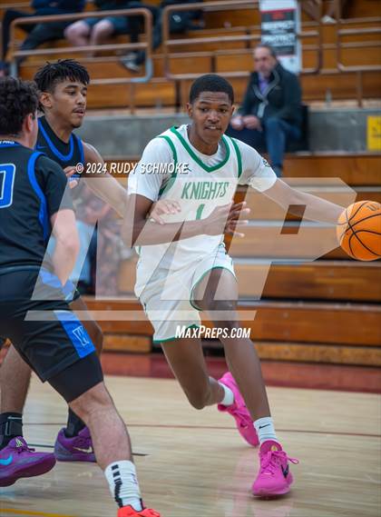 Thumbnail 2 in Windward vs St. Marry's(Torrey Pines Holiday Classic) photogallery.