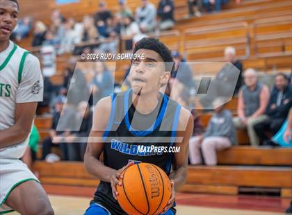 Thumbnail 3 in Windward vs St. Marry's(Torrey Pines Holiday Classic) photogallery.