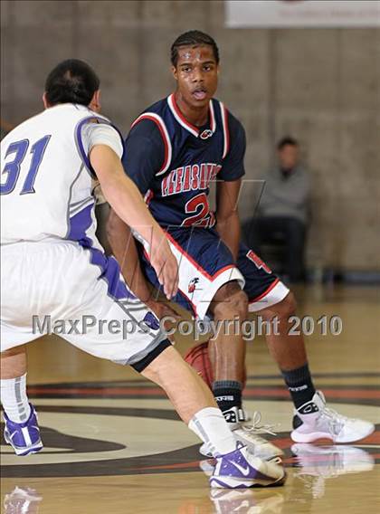 Thumbnail 1 in Franklin vs. Pleasant Grove (CIF SJS D1 Playoffs) photogallery.