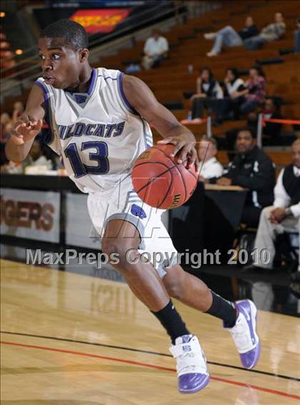 Thumbnail 2 in Franklin vs. Pleasant Grove (CIF SJS D1 Playoffs) photogallery.