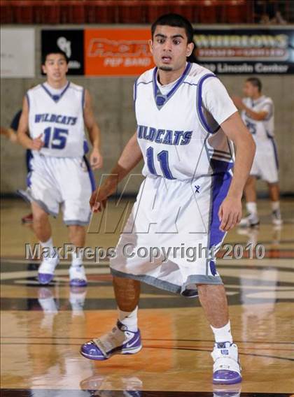 Thumbnail 2 in Franklin vs. Pleasant Grove (CIF SJS D1 Playoffs) photogallery.