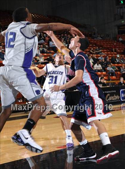 Thumbnail 2 in Franklin vs. Pleasant Grove (CIF SJS D1 Playoffs) photogallery.