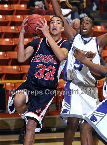 Thumbnail 1 in Franklin vs. Pleasant Grove (CIF SJS D1 Playoffs) photogallery.
