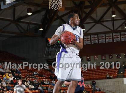 Thumbnail 3 in Franklin vs. Pleasant Grove (CIF SJS D1 Playoffs) photogallery.