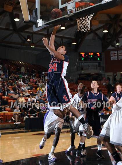 Thumbnail 1 in Franklin vs. Pleasant Grove (CIF SJS D1 Playoffs) photogallery.