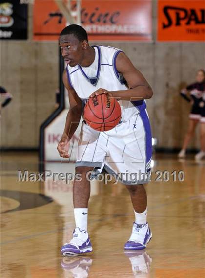 Thumbnail 3 in Franklin vs. Pleasant Grove (CIF SJS D1 Playoffs) photogallery.