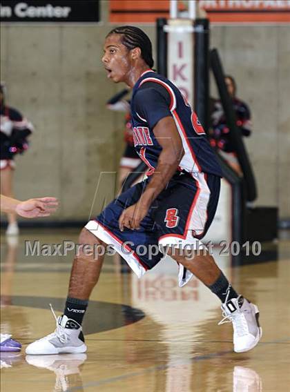 Thumbnail 3 in Franklin vs. Pleasant Grove (CIF SJS D1 Playoffs) photogallery.