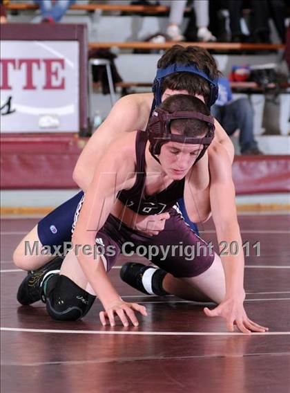 Thumbnail 1 in Benton vs Marion photogallery.