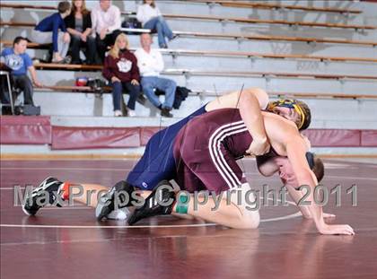 Thumbnail 3 in Benton vs Marion photogallery.