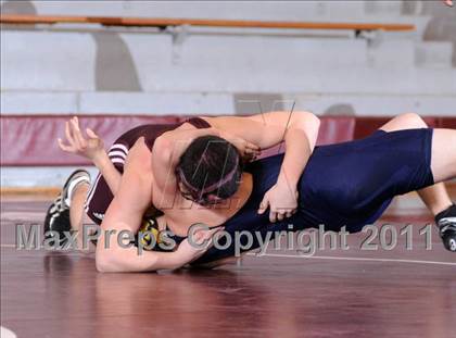 Thumbnail 3 in Benton vs Marion photogallery.