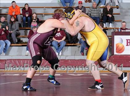 Thumbnail 1 in Benton vs Marion photogallery.