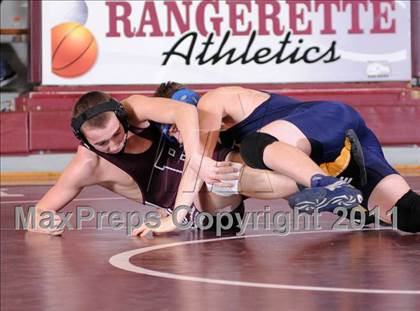Thumbnail 1 in Benton vs Marion photogallery.