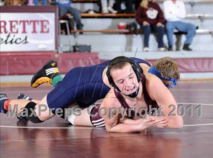 Thumbnail 2 in Benton vs Marion photogallery.