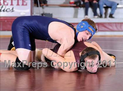 Thumbnail 3 in Benton vs Marion photogallery.