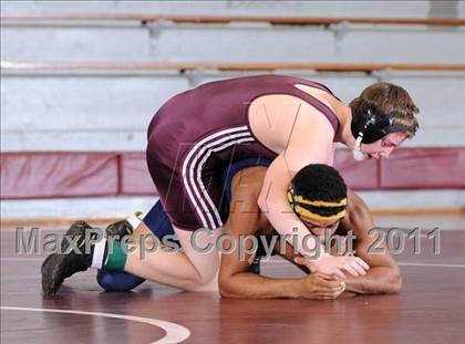 Thumbnail 3 in Benton vs Marion photogallery.