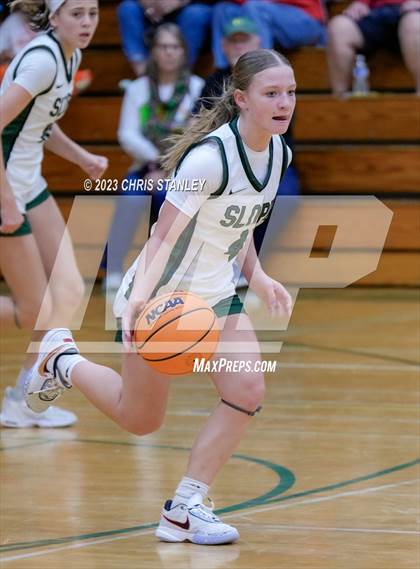 Thumbnail 3 in Kaukauna vs Sunnyslope (Cactus Jam Tournament) photogallery.
