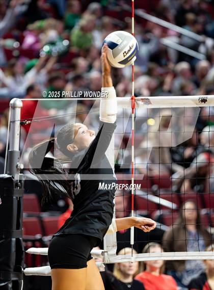 Thumbnail 2 in Marian vs Omaha Westside (NSAA Class A Quarterfinal) photogallery.