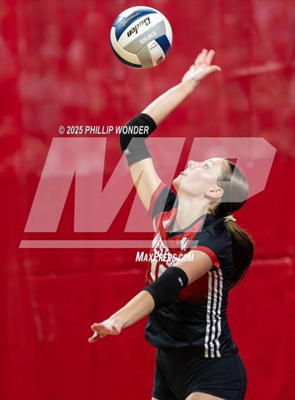 Thumbnail 2 in Marian vs Omaha Westside (NSAA Class A Quarterfinal) photogallery.