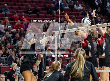 Thumbnail 3 in Marian vs Omaha Westside (NSAA Class A Quarterfinal) photogallery.