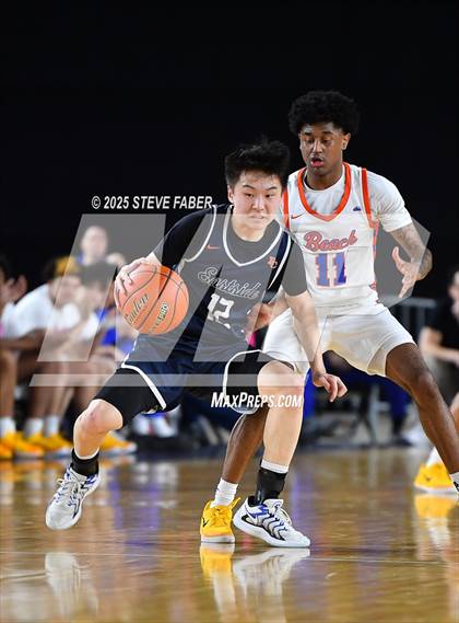 Thumbnail 3 in Eastside Catholic @ Rainier Beach (WIAA State 3A Round of 12) photogallery.