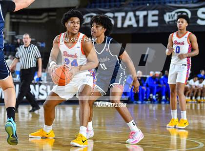 Thumbnail 2 in Eastside Catholic @ Rainier Beach (WIAA State 3A Round of 12) photogallery.