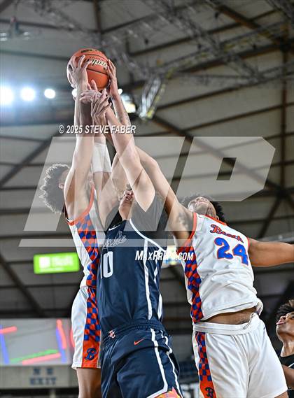 Thumbnail 1 in Eastside Catholic @ Rainier Beach (WIAA State 3A Round of 12) photogallery.