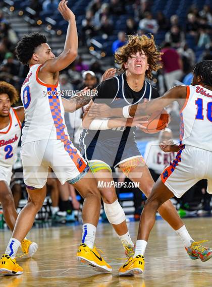 Thumbnail 3 in Eastside Catholic @ Rainier Beach (WIAA State 3A Round of 12) photogallery.