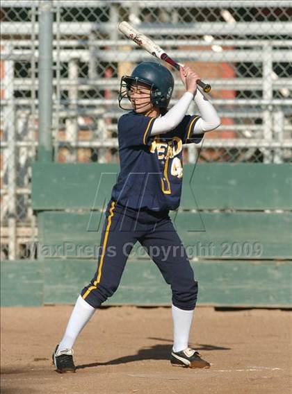 Thumbnail 2 in Lincoln vs. Elk Grove (Pre-Season Tournament of Champions) photogallery.