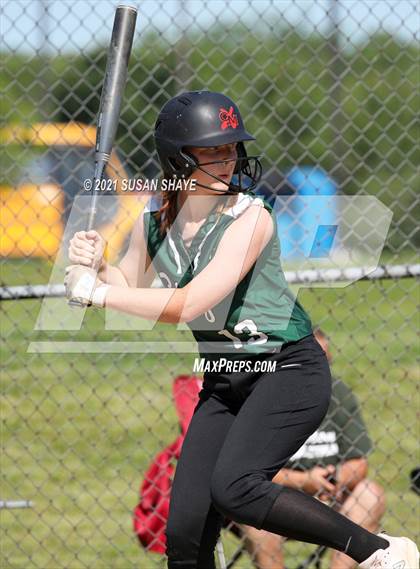 Thumbnail 1 in Advanced Math & Science Academy vs. Tahanto Regional (MIAA Division 3 Central Quarterfinal) photogallery.