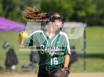 Thumbnail 2 in Advanced Math & Science Academy vs. Tahanto Regional (MIAA Division 3 Central Quarterfinal) photogallery.