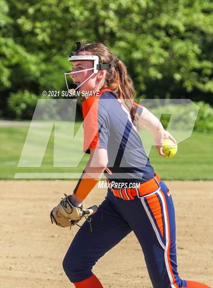 Thumbnail 3 in Advanced Math & Science Academy vs. Tahanto Regional (MIAA Division 3 Central Quarterfinal) photogallery.