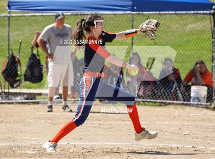 Thumbnail 2 in Advanced Math & Science Academy vs. Tahanto Regional (MIAA Division 3 Central Quarterfinal) photogallery.